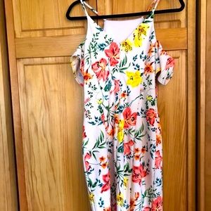 Guess cold shoulder flowered dress